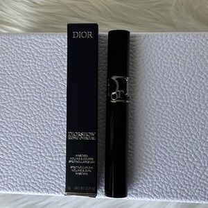 Dior show mascara in black with box